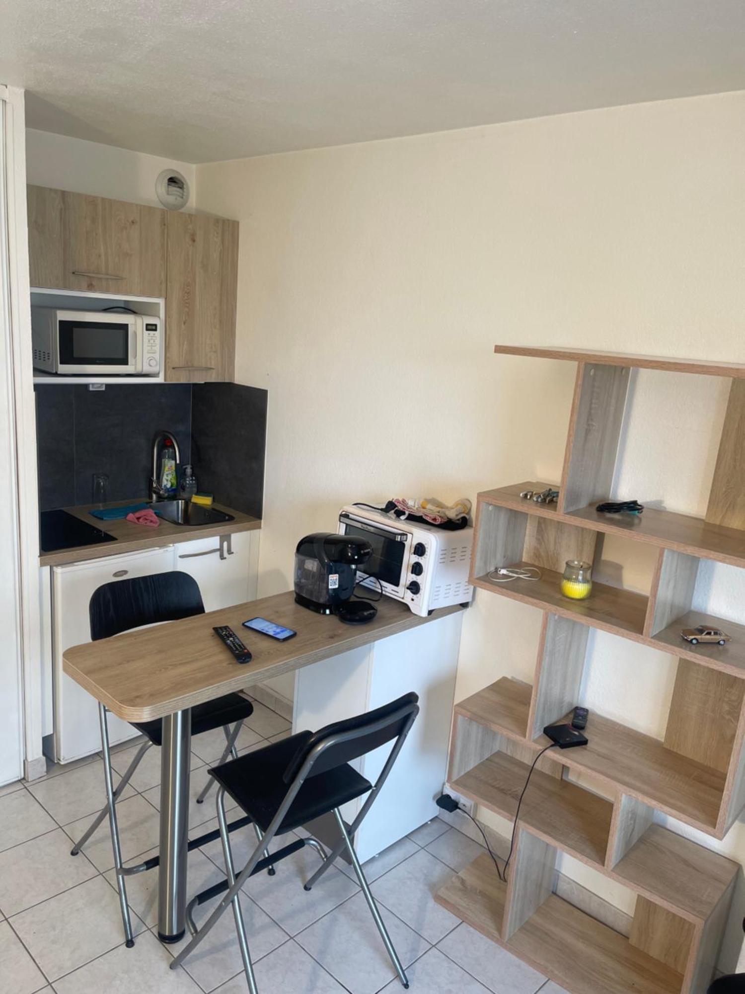 Studio Avec Place De Parking A La Timone Marseille Exteriör bild